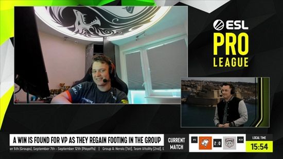 T1与PRX精彩对决晋级上海大师赛